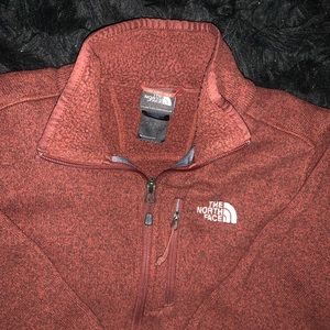 Maroon men’s sweater